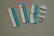 Magnetsymbol für Stundenplan, halb türkis mit Streifen-halb weiß