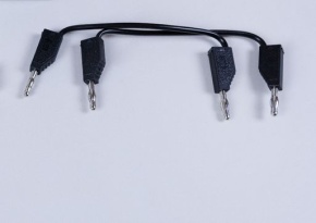 Kabel mit zwei 3,5-mm-Klinkensteckern